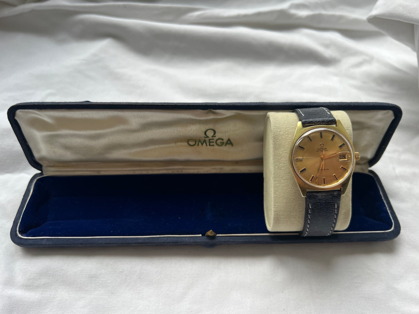 Omega Genève 166.041 - Vintage Approx. 1970s