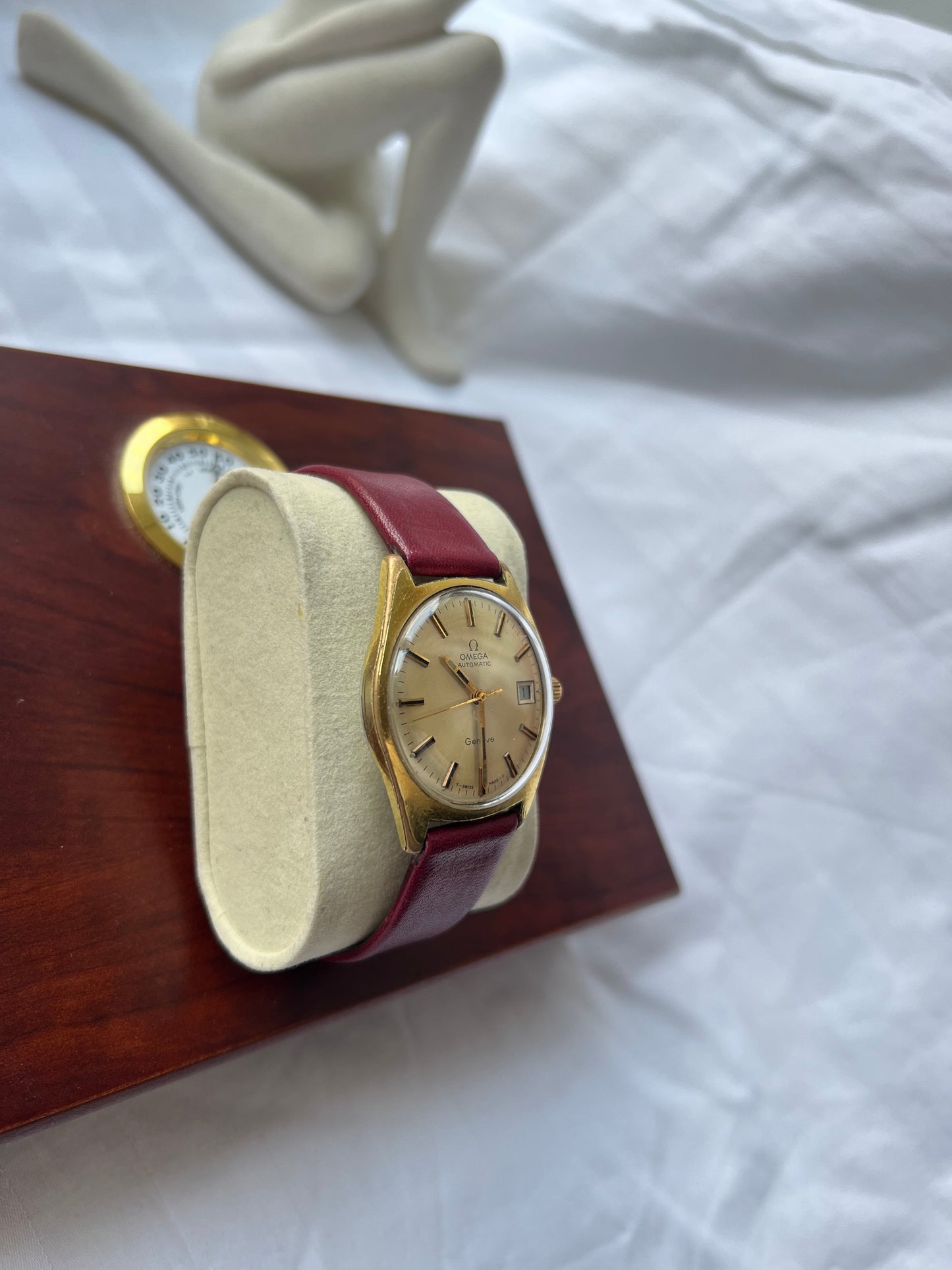 Omega Genève 166.041 – Vintage Approx. 1970s