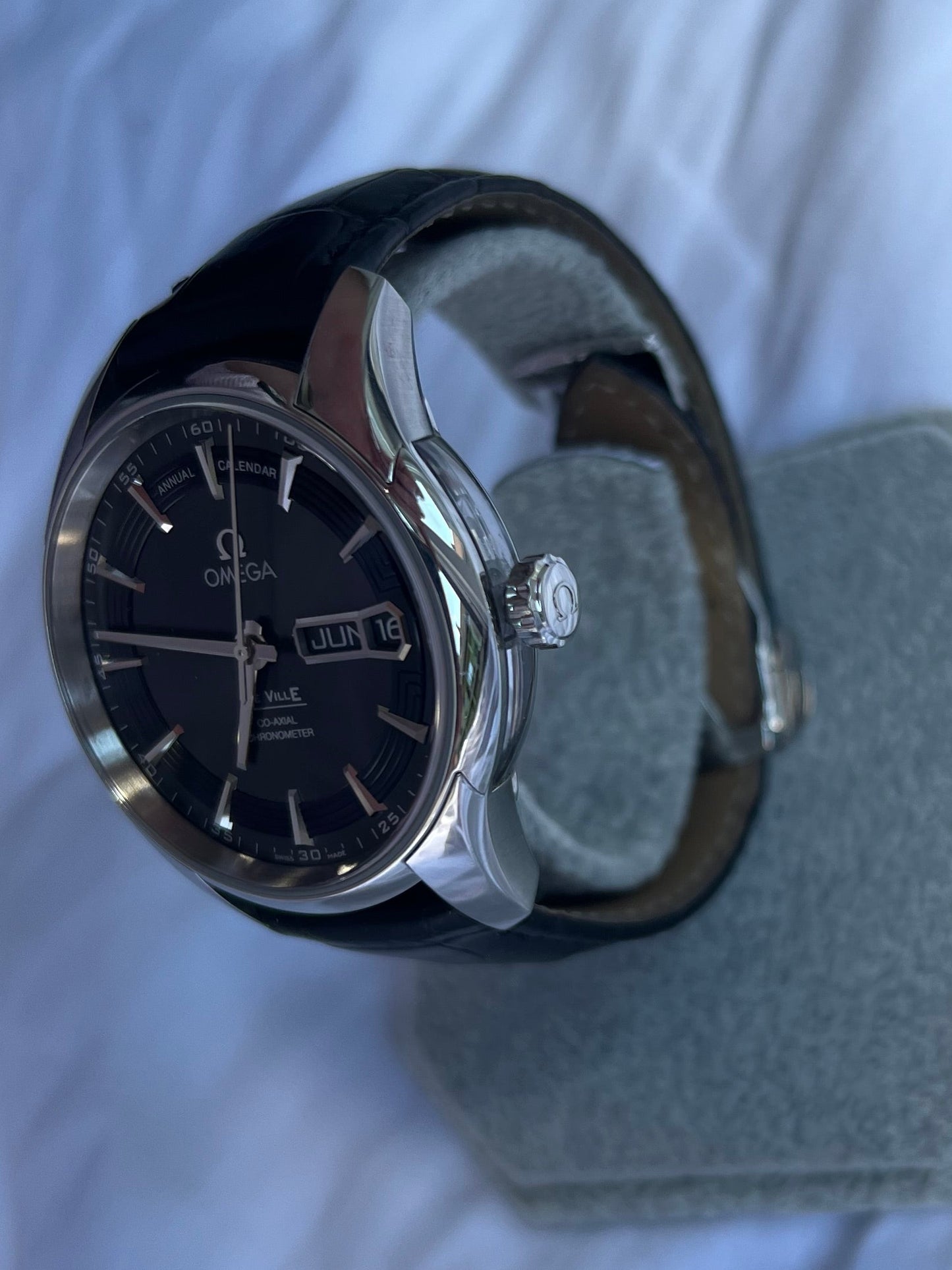 Omega De Ville Hour Vision 431.33.41.22.06.001