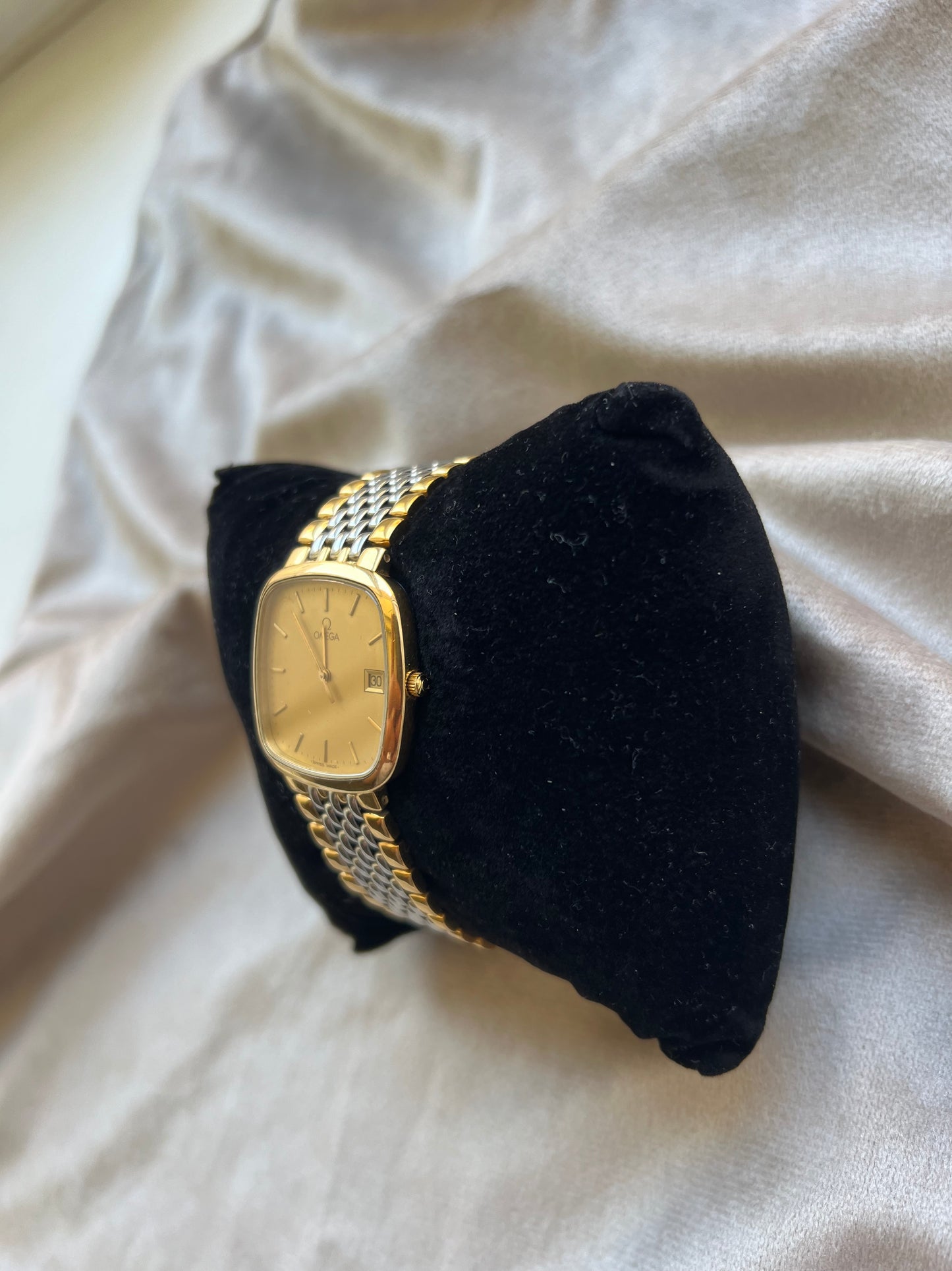 Omega De Ville 395.0877 – Vintage Approx. 1980s–1990s